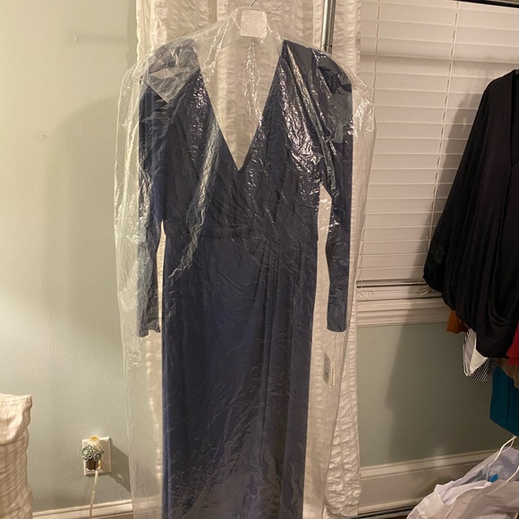 Brand new David’s Bridal Formal Dress Size 12 color Navy - Picture 2 of 11